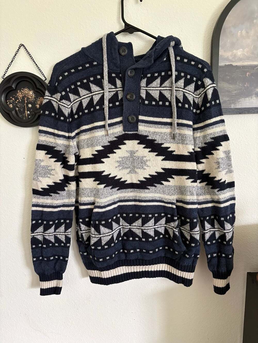 American Eagle Outfitters Sweater Hoodie XS Aztec Print